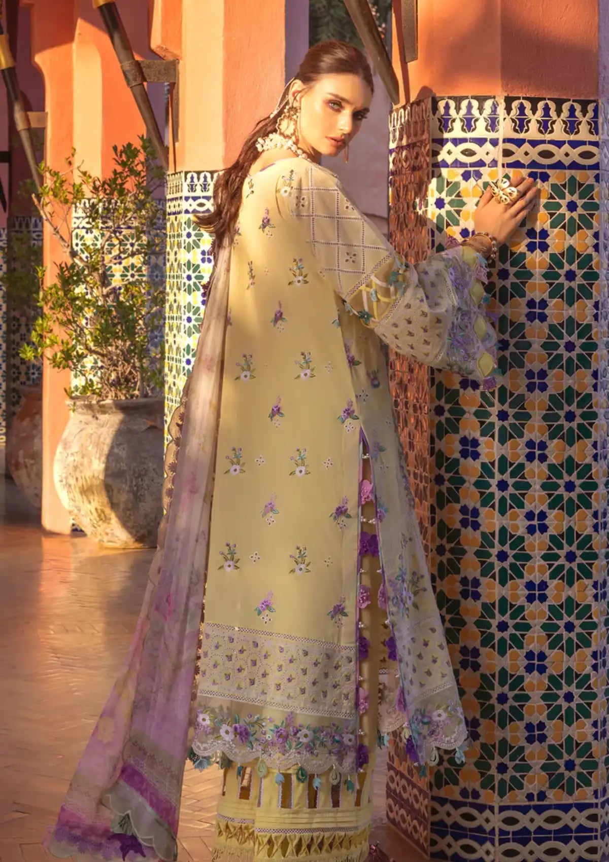 Annus Abrar Neroli Luxury Lawn'24 AA-10 AMAYA - Mohsin Saeed Fabrics