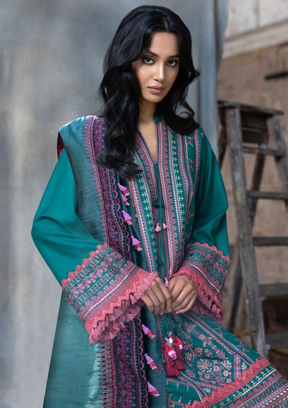 Sobia Nazir Autumn Winter'21 D-3A - Mohsin Saeed Fabrics