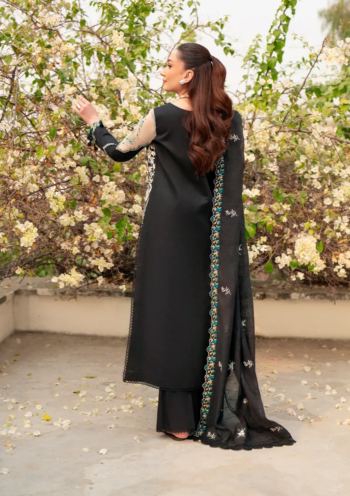 Mahnur Angan Emb Lawn'26 AN-011