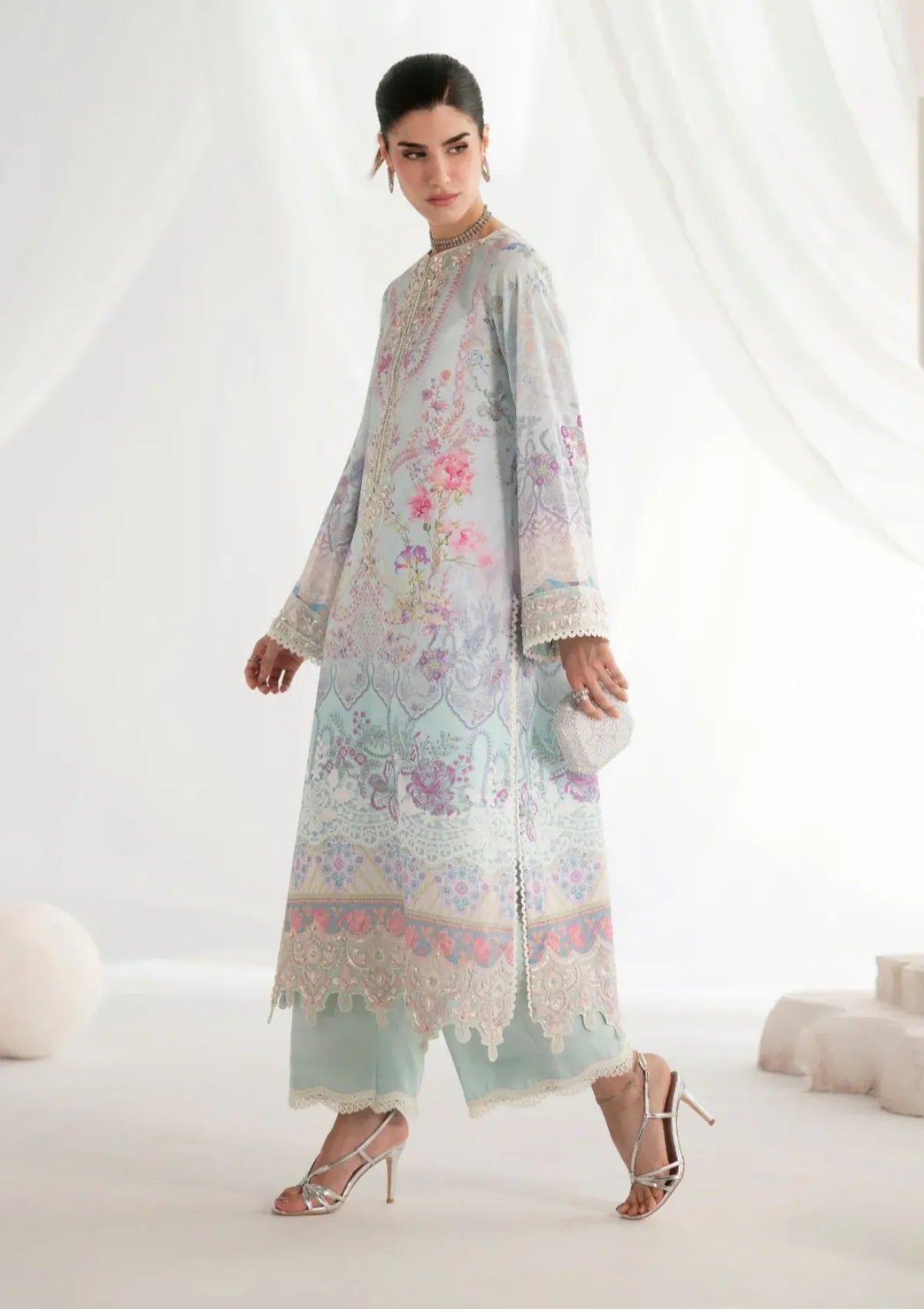 mohsin-saeed-fabrics-is-selling-online-and-in stores-Luxury-daily-wear-wedding-wear-formal-wear-in-budgeted-price-This-product-is-from-ajr-couture-garden-whispers-prints25-ajr-gw-04-aurina-is-available-on-Mohsin-saeed-fabrics-website.