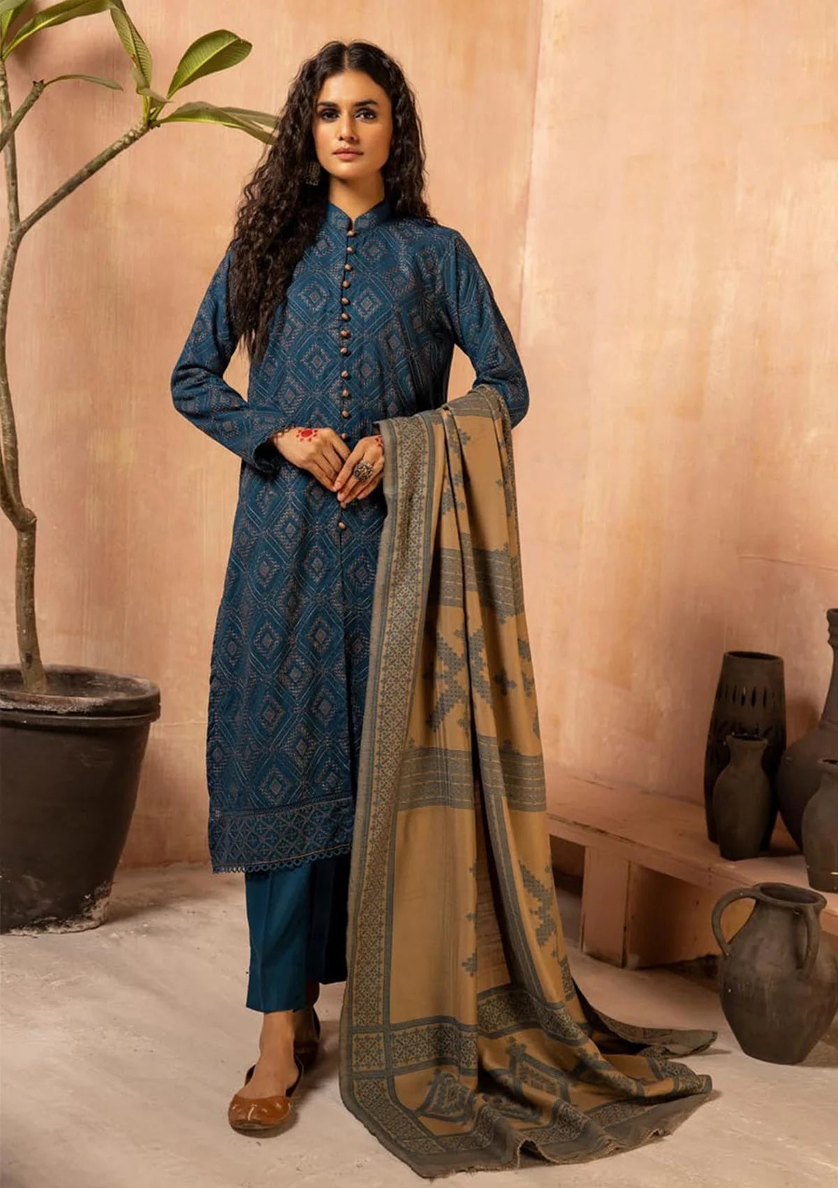 Aangan By Khoobsurat Kashmiri Shawl'23 AK-36 - Mohsin Saeed Fabrics