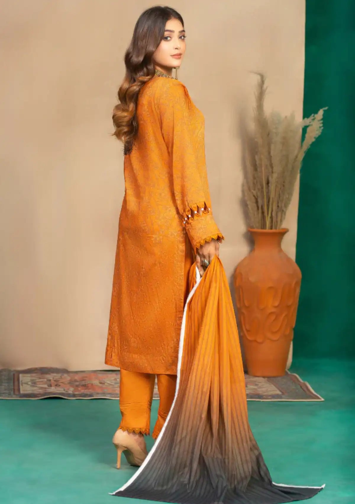 Aangan By Humdam'24 D-07