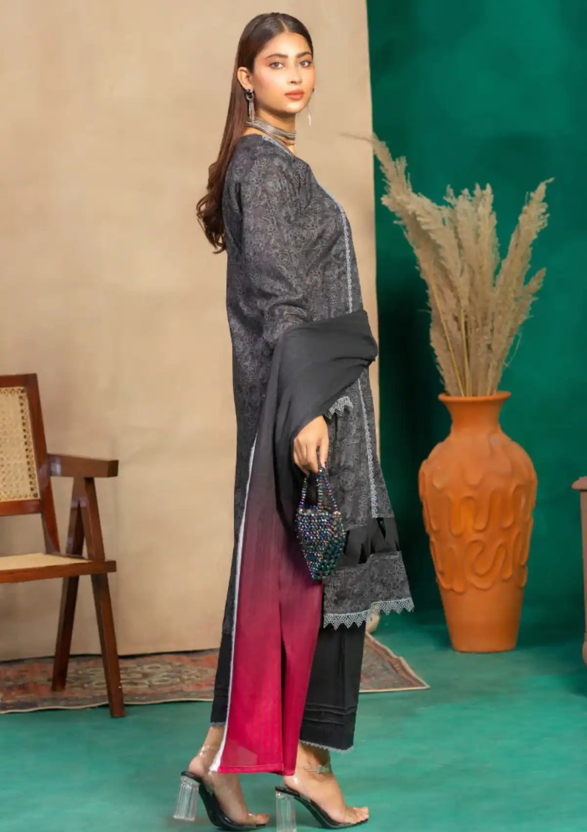 Aangan By Humdam'24 D-09
