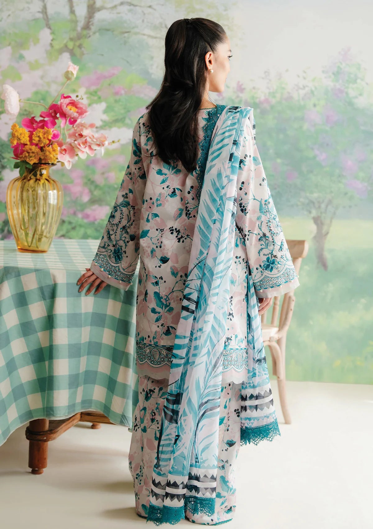 Afrozeh The Floral Charm Lawn'24 AL-05