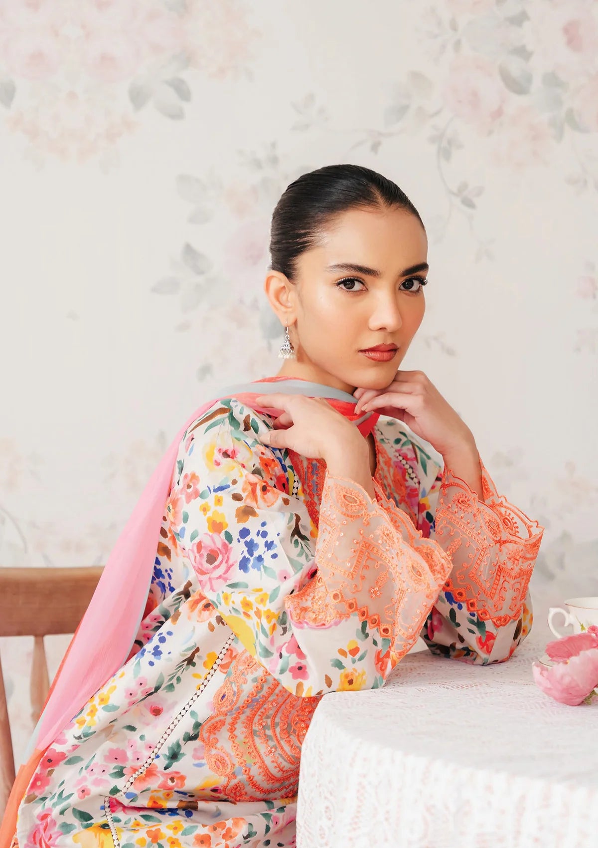 Afrozeh The Floral Charm Lawn'24 AL-06