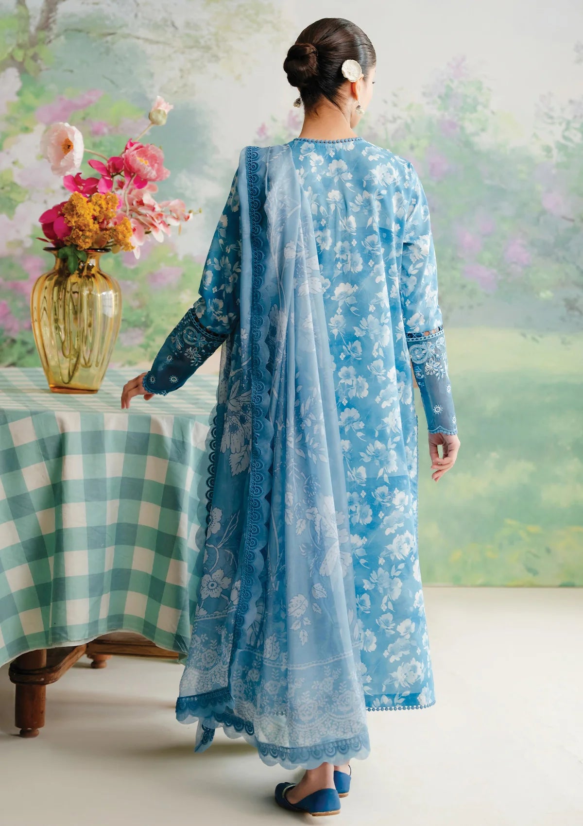 Afrozeh The Floral Charm Lawn'24 AL-08