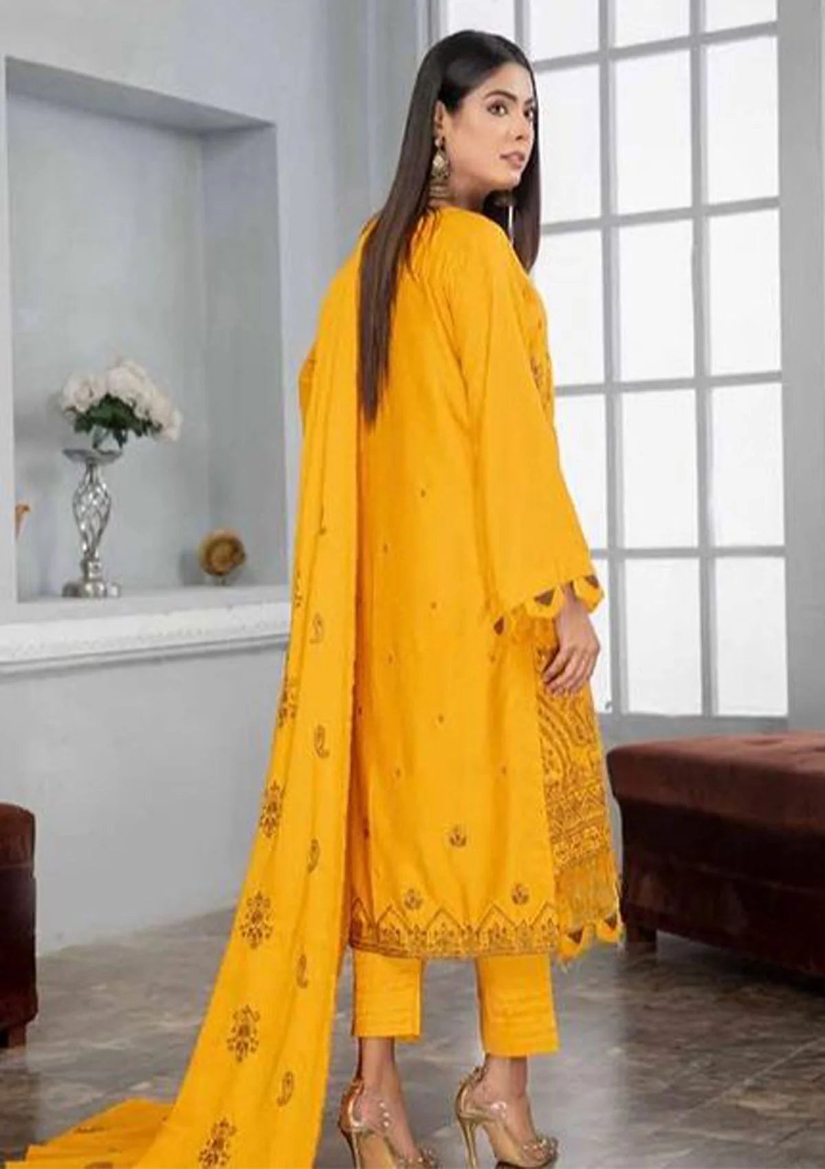 Alif Airjet Slub Emb Linen'23 Vol-41 D-04 - Mohsin Saeed Fabrics