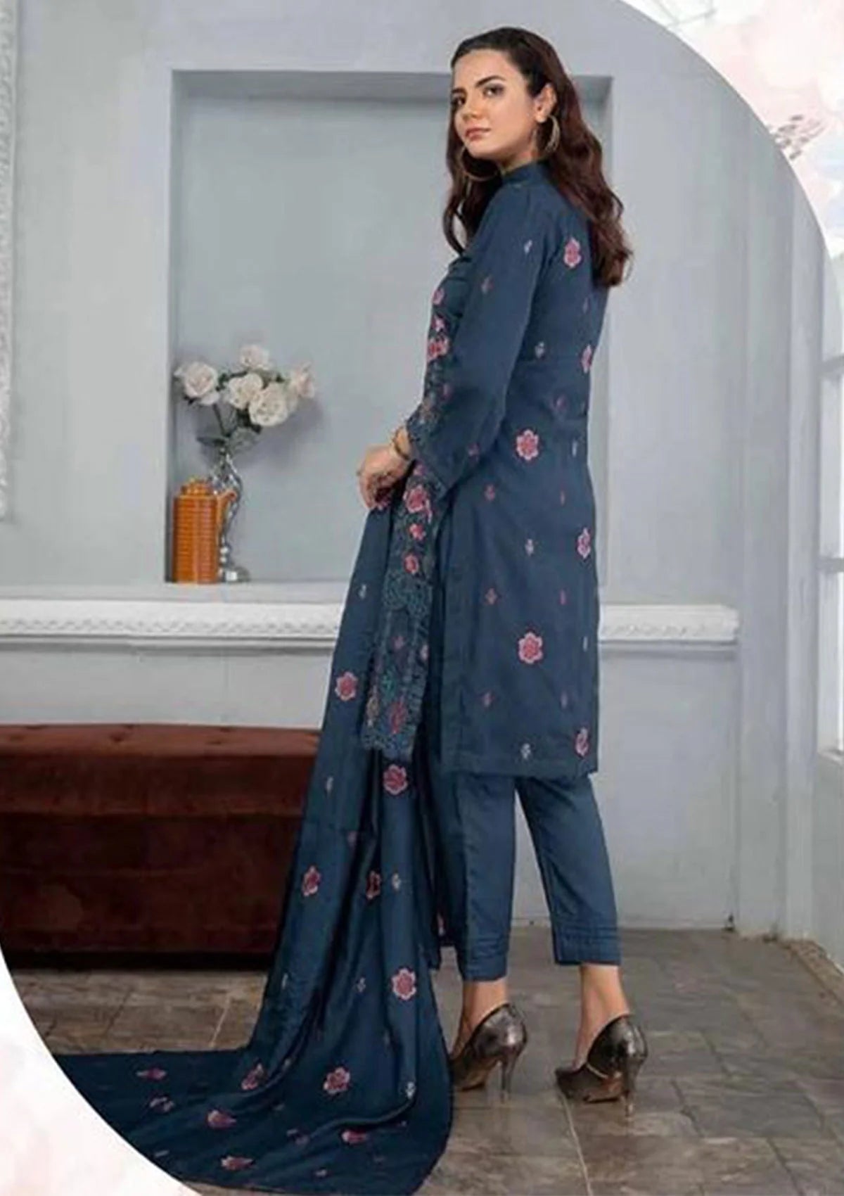 Alif Airjet Slub Emb Linen'23 Vol-41 D-05 - Mohsin Saeed Fabrics