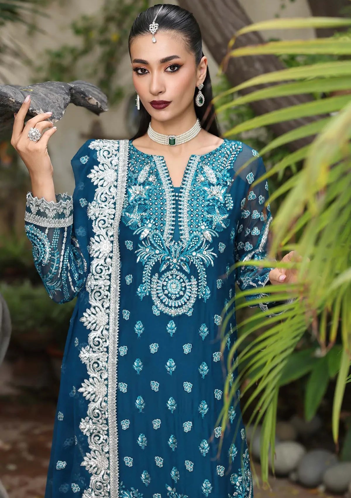 mohsin-saeed-fabrics-affordable-luxury-outfits-for-daily-formal-and-wedding-wear-This-product-is-from-imrozia-saiyara-luxury-farmals25-d-232-azura-is-available-on-Mohsin-saeed-fabrics-website.