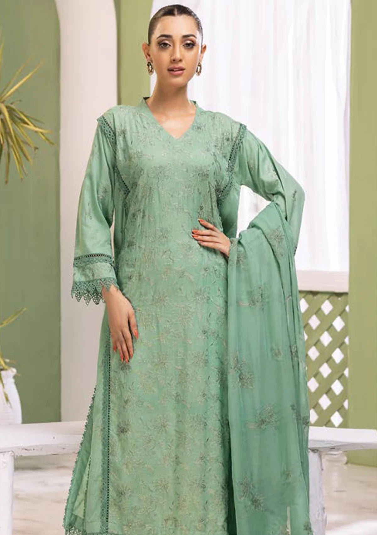 Arzoo by Khoobsurat Emb Karandi'24 AK-01