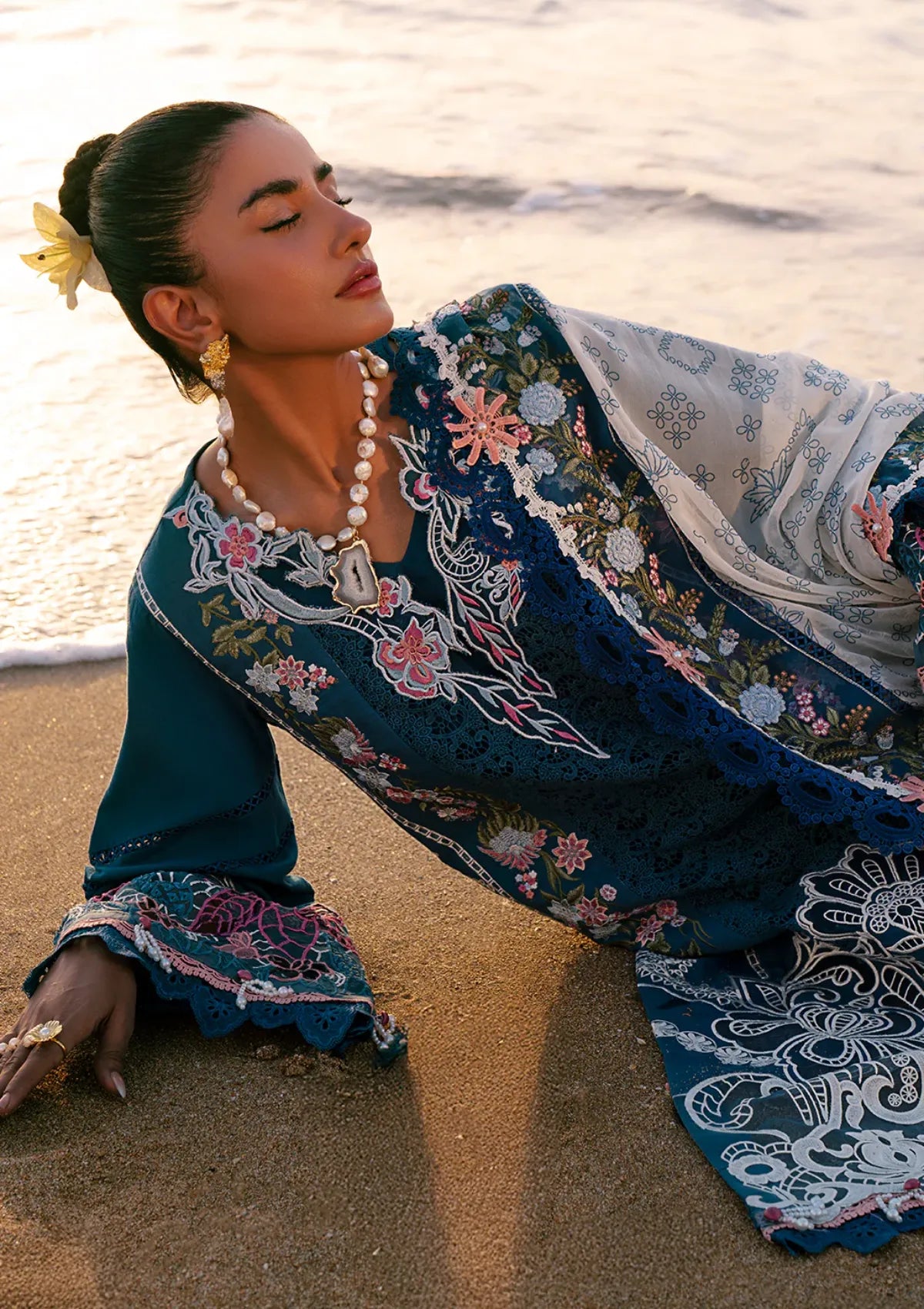 mohsin-saeed-fabrics-affordable-luxury-outfits-for-daily-formal-and-wedding-wear-This-product-is-from-ajr-dastan-luxury-lawn25-d-01-aura-is-available-on-Mohsin-saeed-fabrics-website.