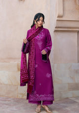 Raaya Plush Edit'26 - BERRY NOIR