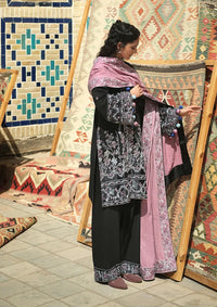 Mushq Hemline Bukhara Winter Edit'26 D-05 Bazaar Trail
