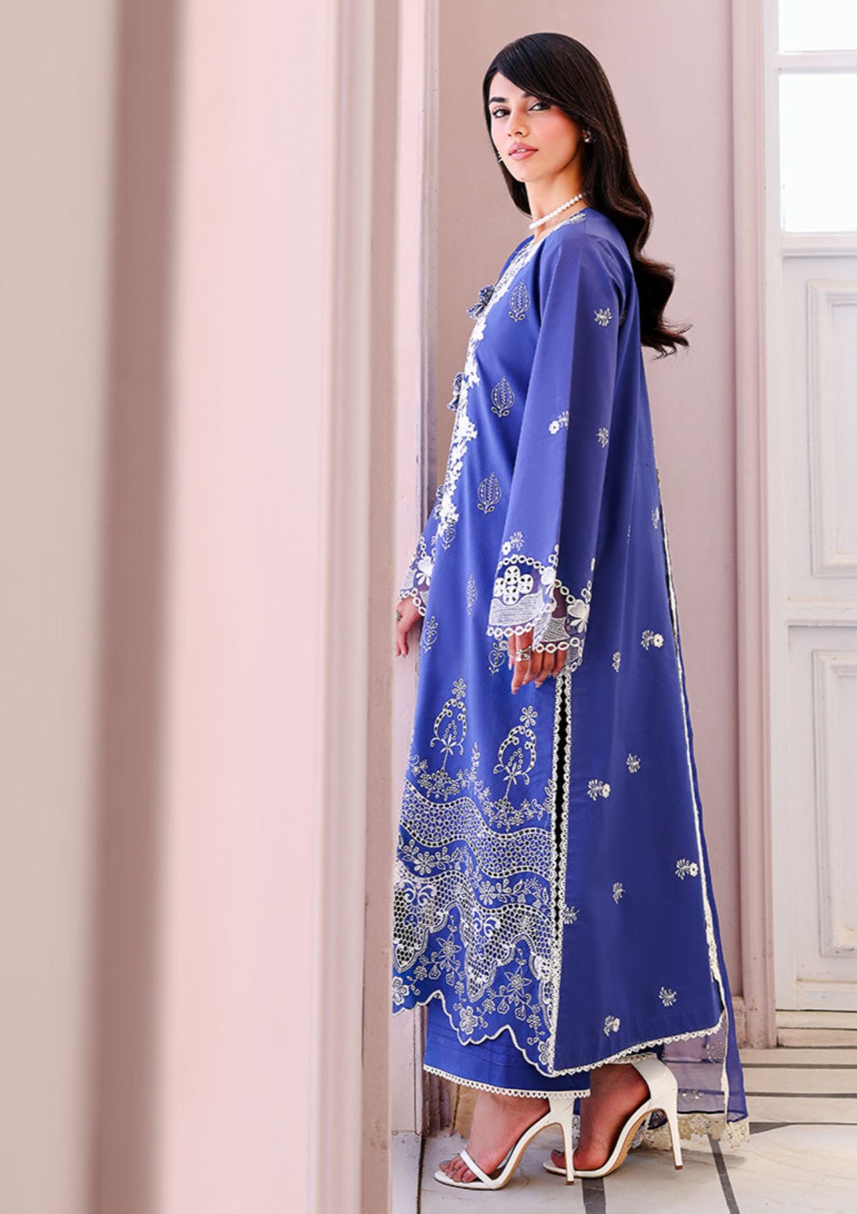 Roheenaz Veil Of Summer'26 D-05 Blanc Mirage