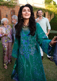 Mushq Amoi Held by Love'26 D-04 Blooming Romance