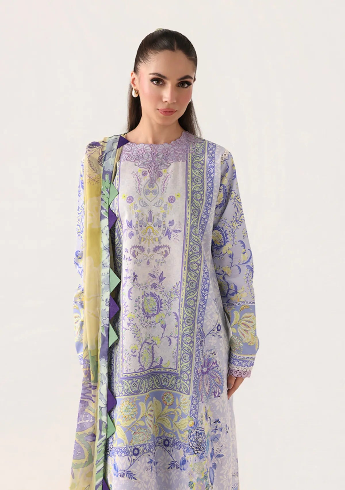 Roheenaz Rosette Lawn'26 D-64B Blush Meadow