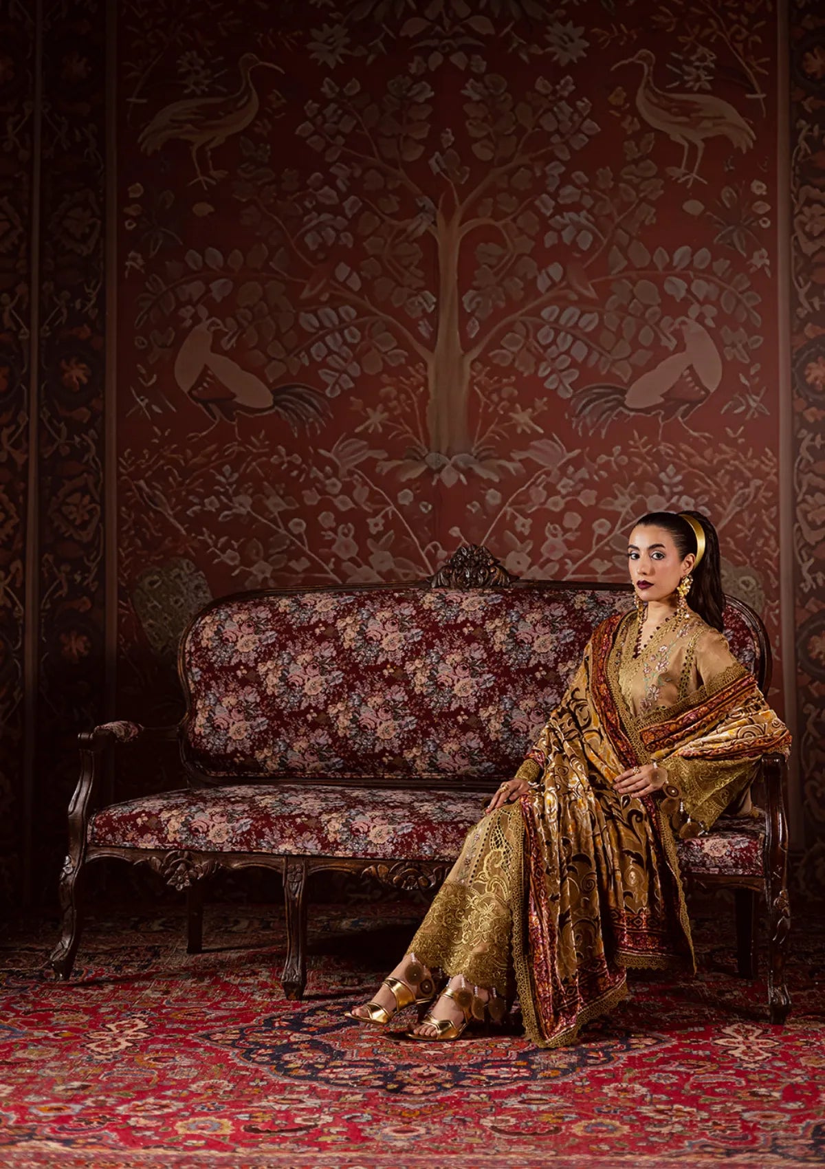 Mahnur Amelia Luxury Winter'25 CK-06