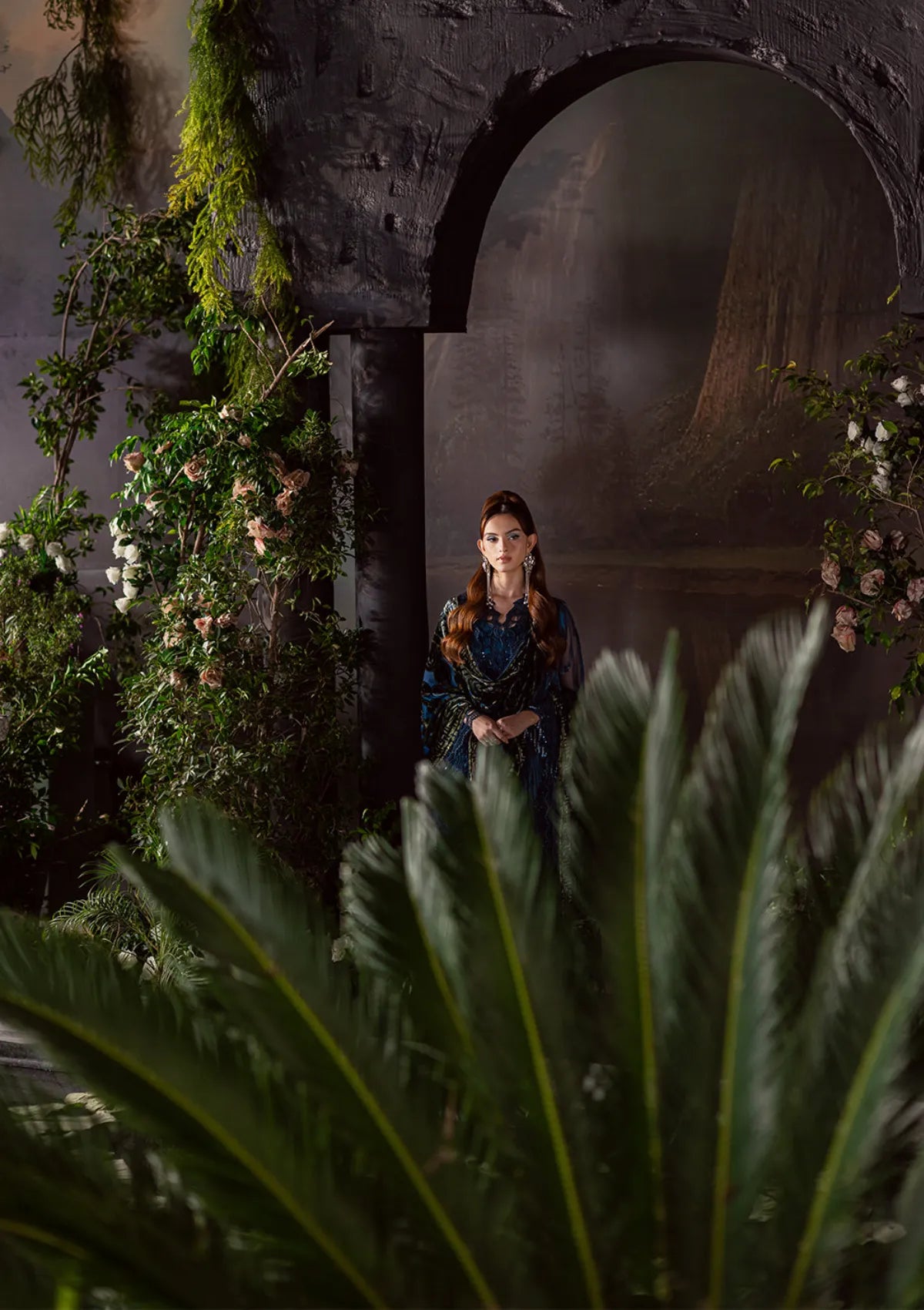 Mahnur Amelia Luxury Winter'25 CK-08