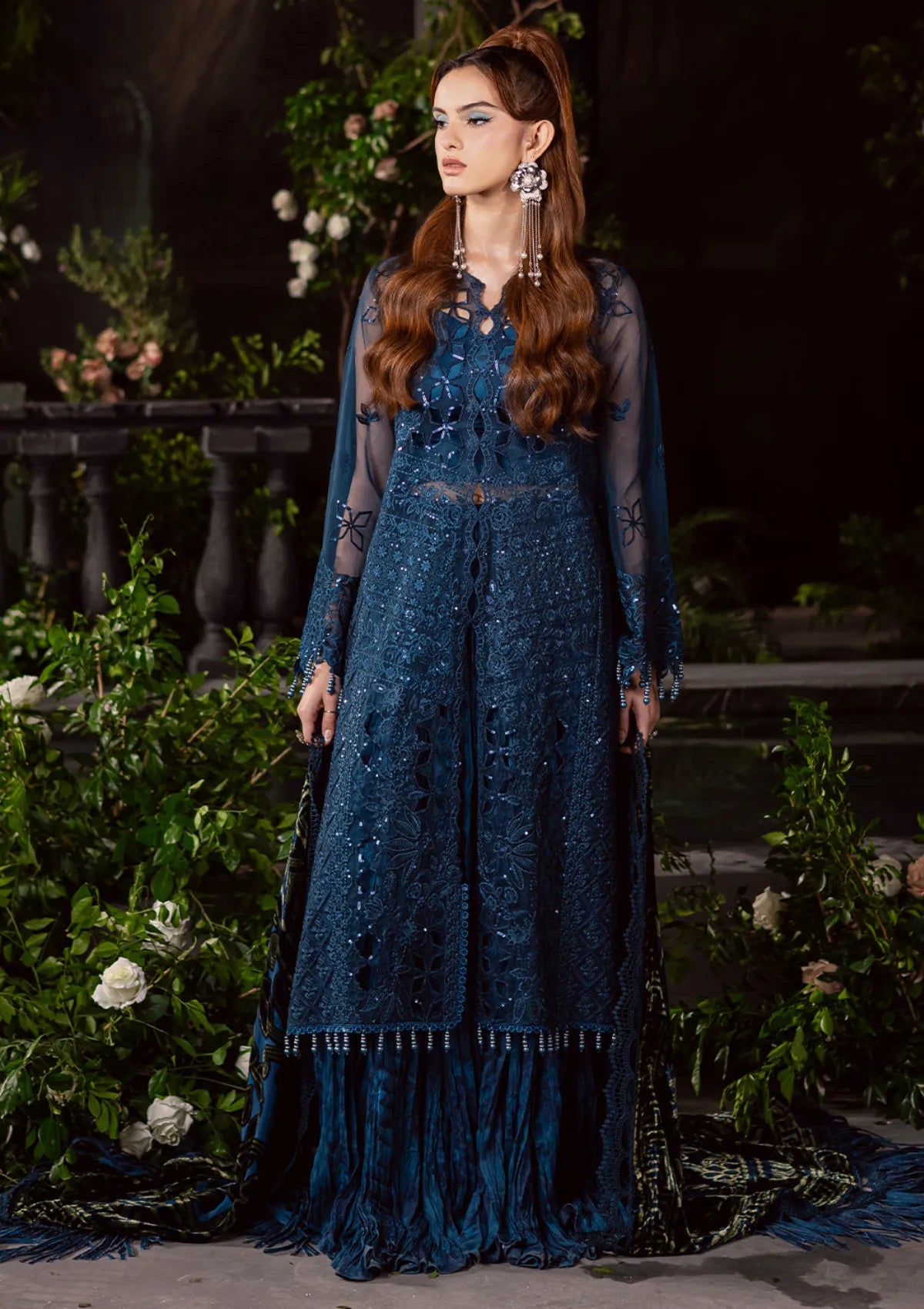 Mahnur Amelia Luxury Winter'25 CK-08