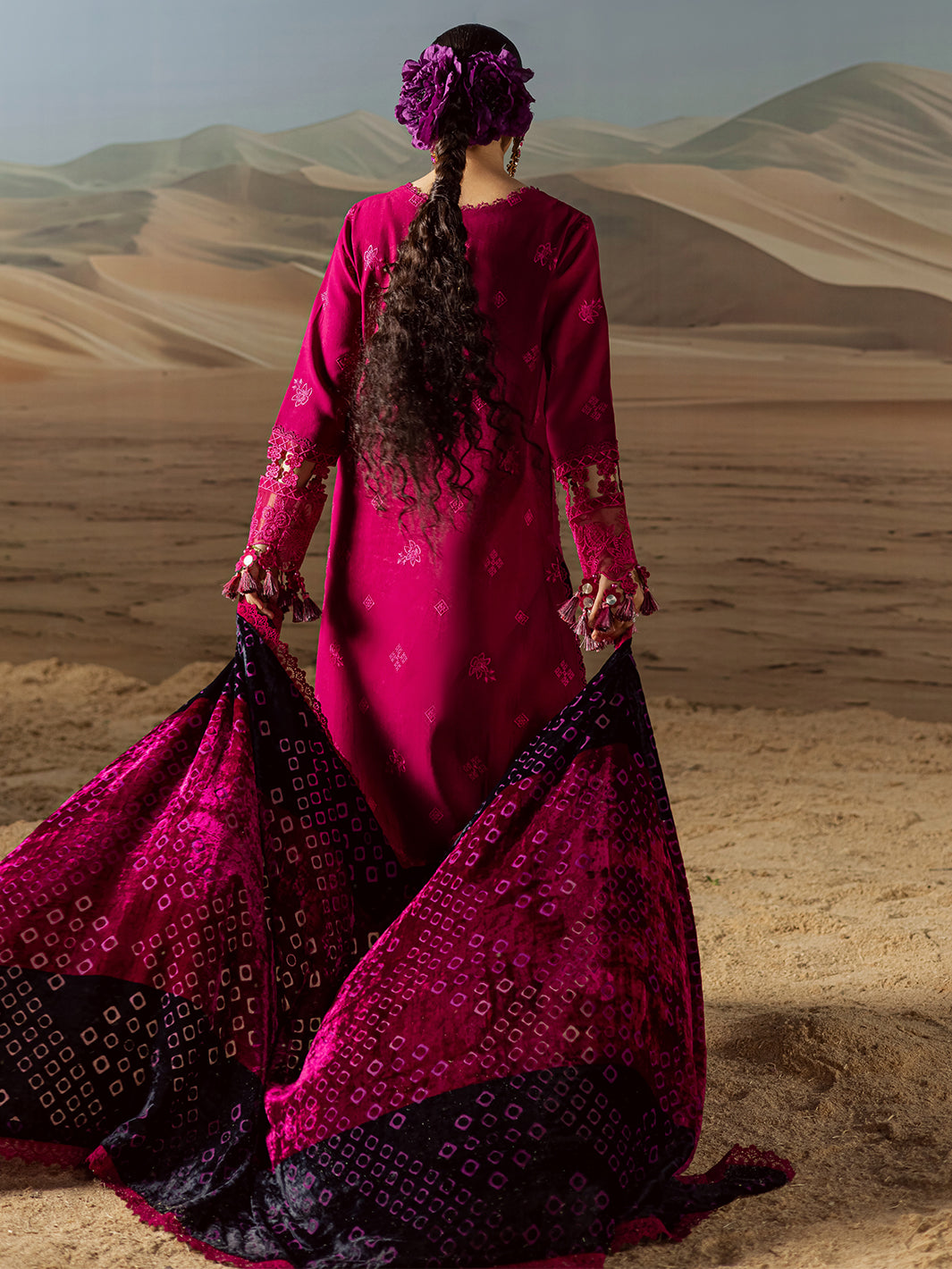 Mahnur Amelia Luxury Winter'25 CK-11