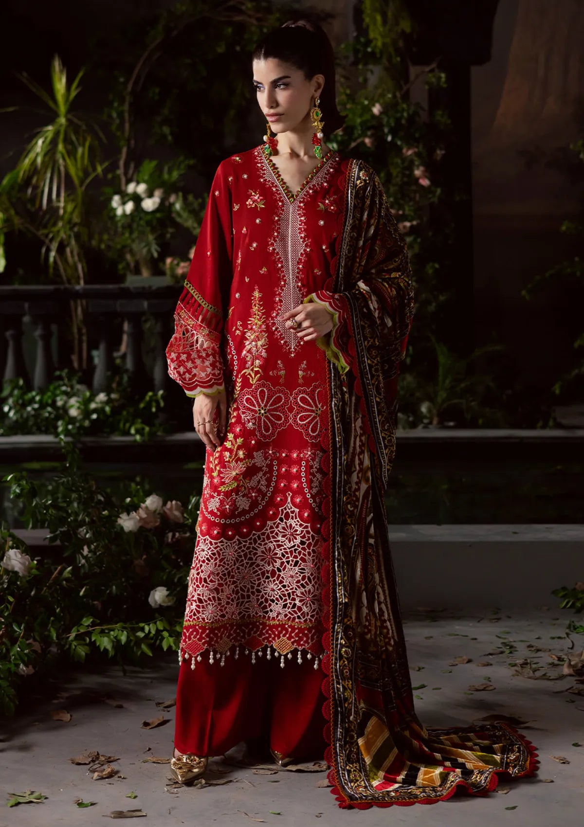 Mahnur Amelia Luxury Winter'25 CK-13