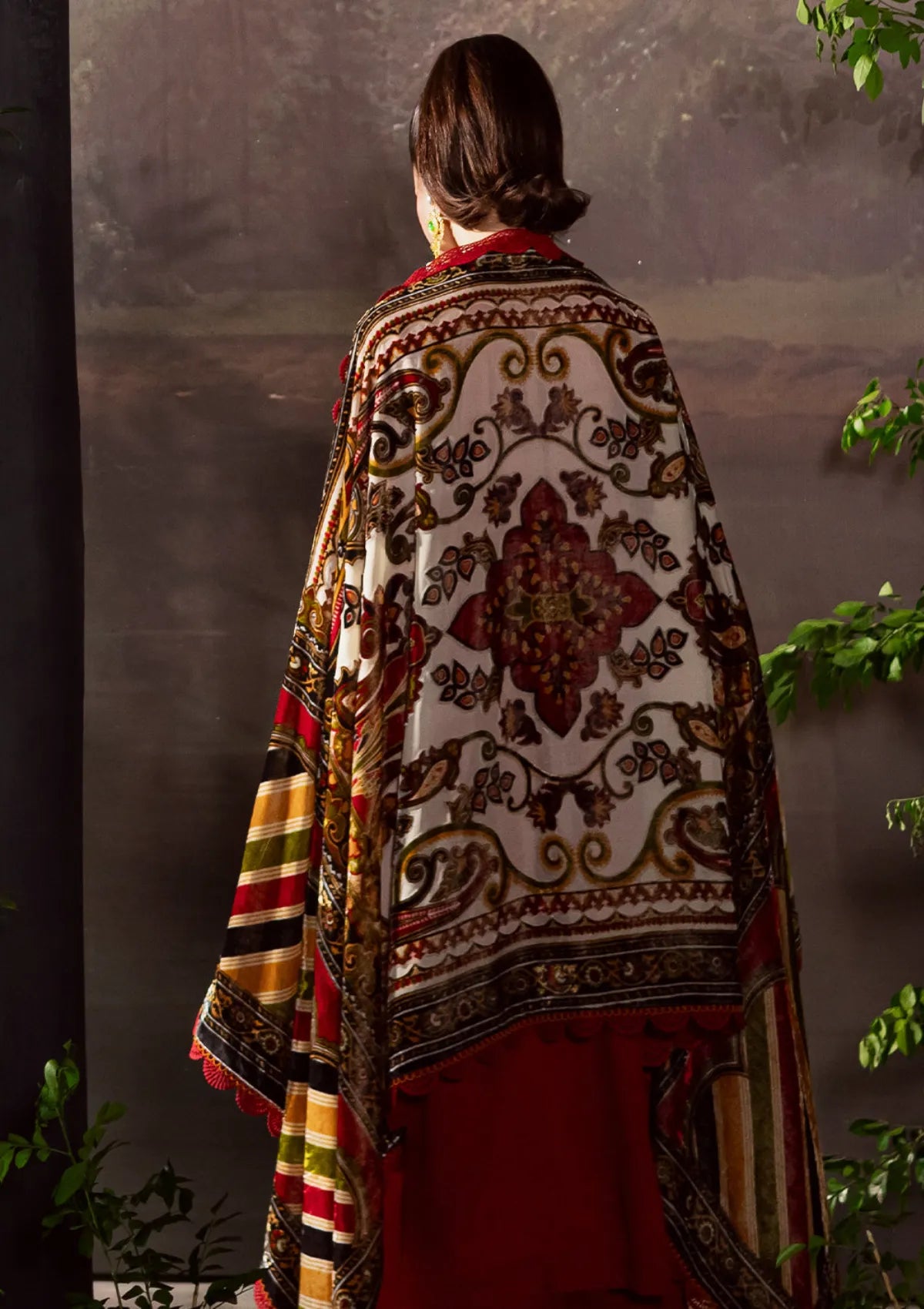 Mahnur Amelia Luxury Winter'25 CK-13