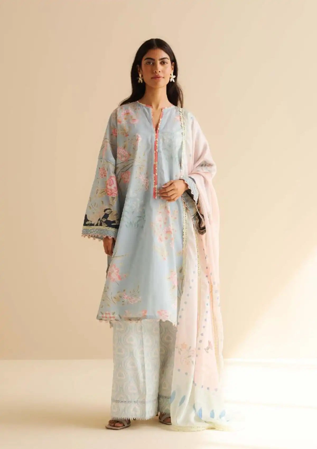 mohsin-saeed-fabrics-designer-daily-wear-formal-and-wedding-suits-within-budget-This-product-is-from-coco-by-zara-shahjahan-prints-lawn25-drop-2-vara-8b-is-available-on-Mohsin-saeed-fabrics-website.