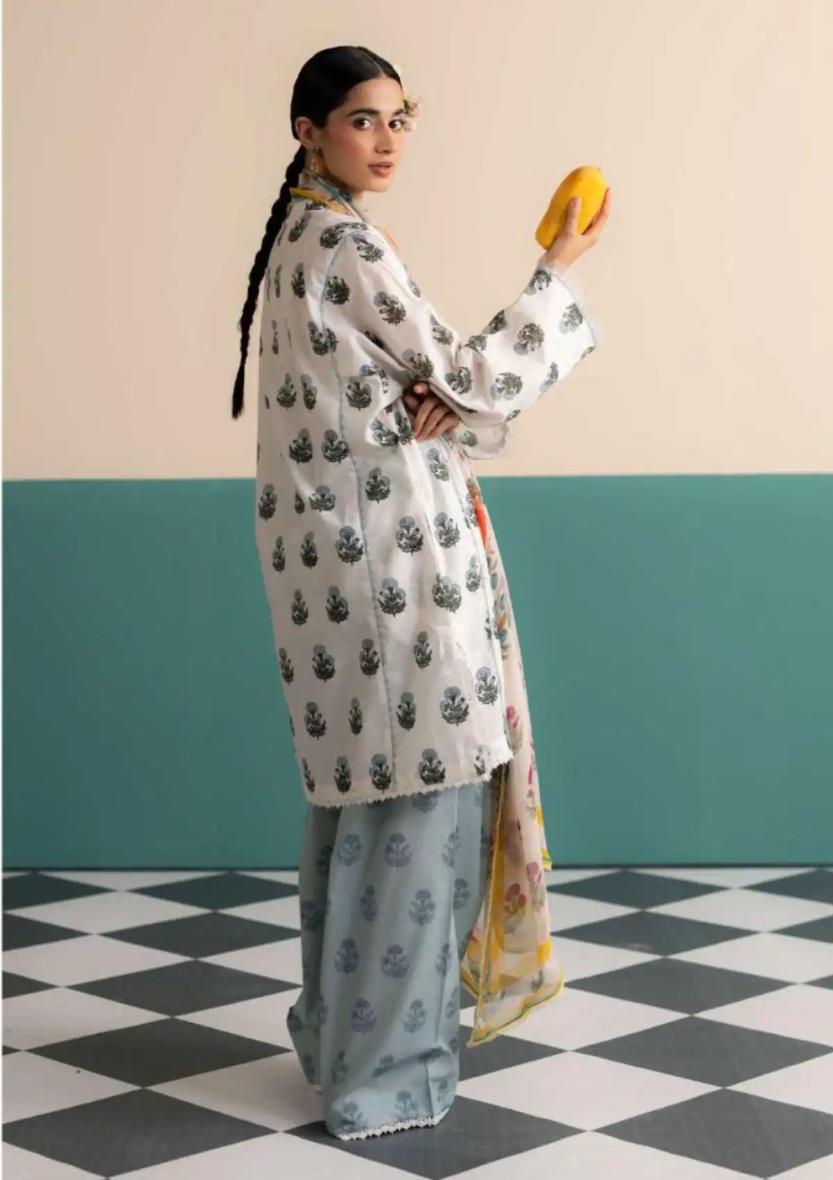 mohsin-saeed-fabrics-luxury-fashion-collection-daily-wear-wedding-and-formal-in-budget-This-product-is-from-coco-by-zara-shahjahan-prints-lawn25-vol-3-d-04b-zofi-is-available-on-Mohsin-saeed-fabrics-website.