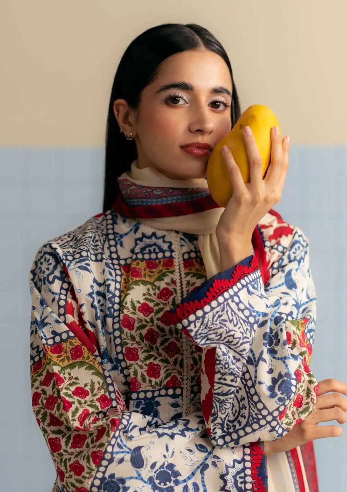 mohsin-saeed-fabrics-luxury-fashion-collection-daily-wear-wedding-and-formal-in-budget-This-product-is-from-coco-by-zara-shahjahan-prints-lawn25-vol-3-d-08a-elra-is-available-on-Mohsin-saeed-fabrics-website.