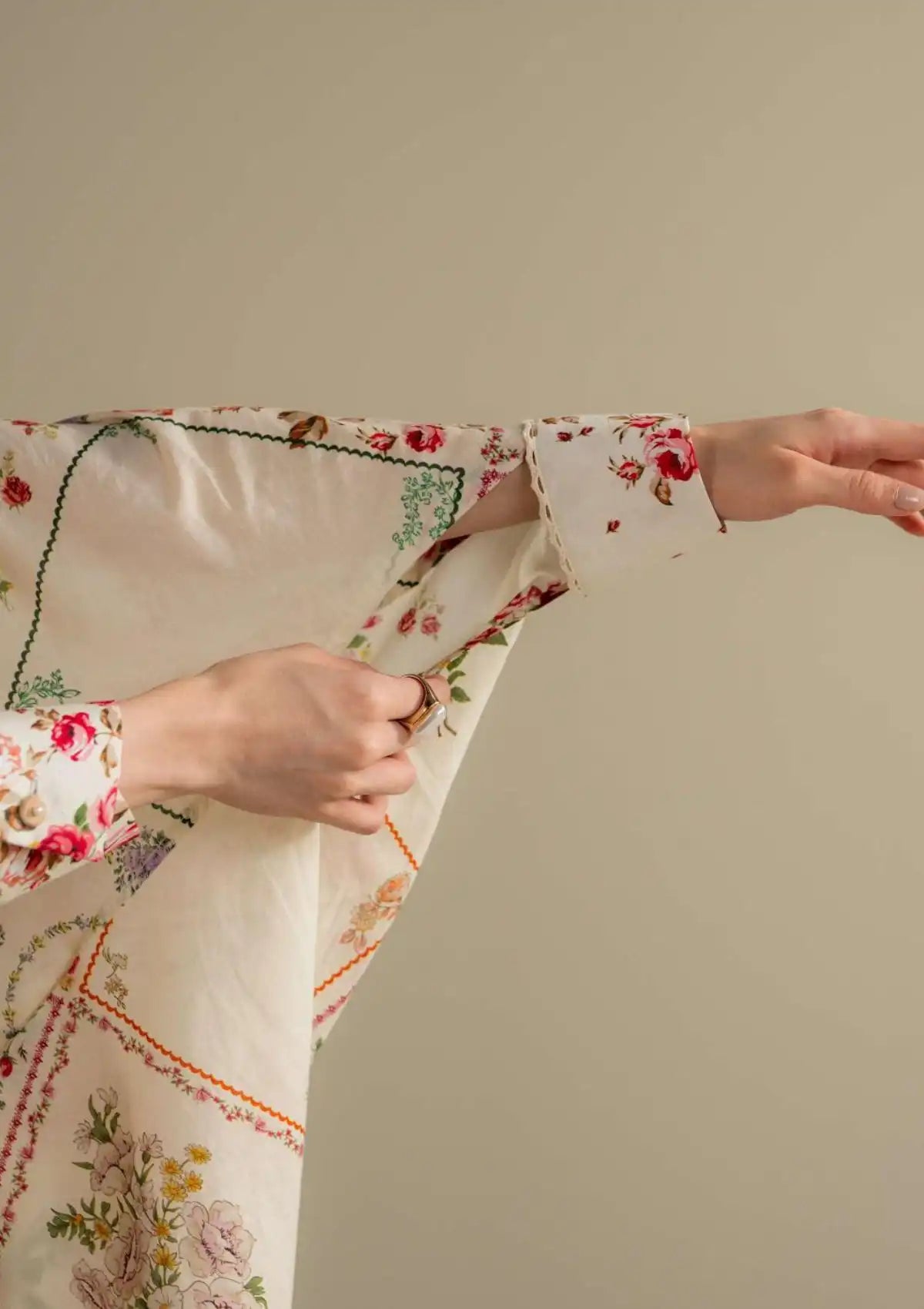 mohsin-saeed-fabrics-luxury-fashion-collection-daily-wear-wedding-and-formal-in-budget-This-product-is-from-coco-by-zara-shahjahan-prints-lawn25-vol-3-d-09a-zarya-is-available-on-Mohsin-saeed-fabrics-website.