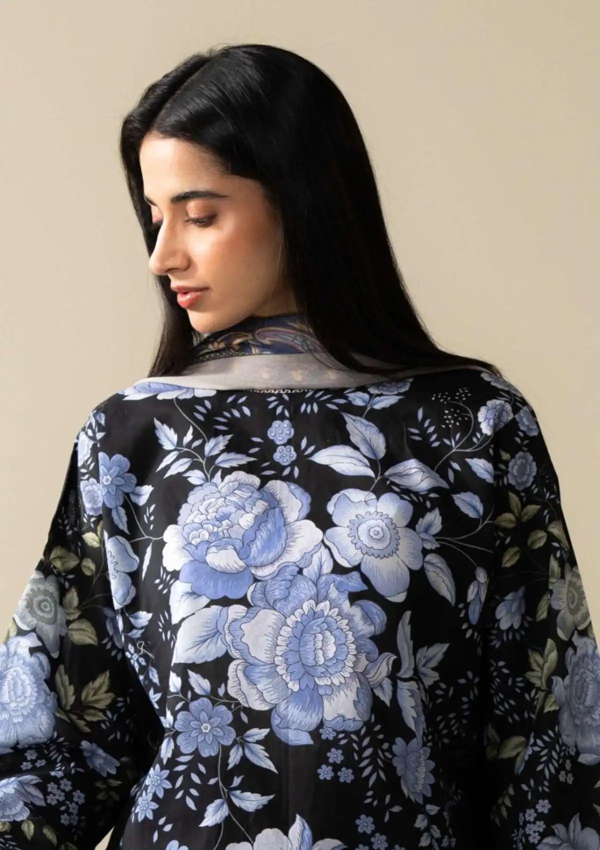 mohsin-saeed-fabrics-luxury-fashion-collection-daily-wear-wedding-and-formal-in-budget-This-product-is-from-coco-by-zara-shahjahan-prints-lawn25-vol-3-d-10b-emin-is-available-on-Mohsin-saeed-fabrics-website.