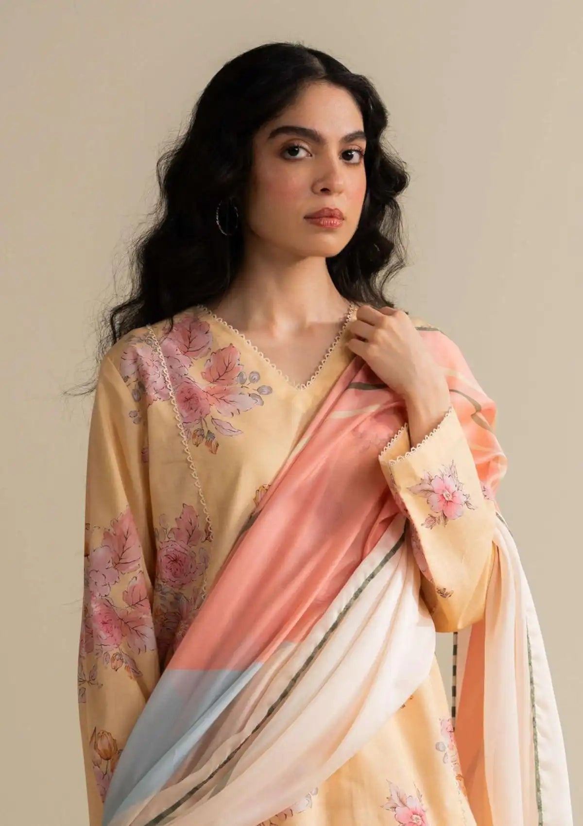 mohsin-saeed-fabrics-luxury-fashion-collection-daily-wear-wedding-and-formal-in-budget-This-product-is-from-coco-by-zara-shahjahan-prints-lawn25-vol-3-d-01b-ovela-is-available-on-Mohsin-saeed-fabrics-website.