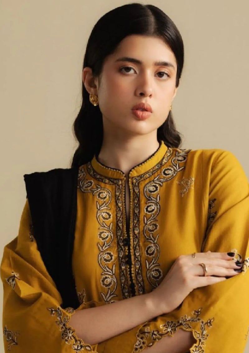 Coco By Zara Shahjahan Winter'25 D-05 A Dawn