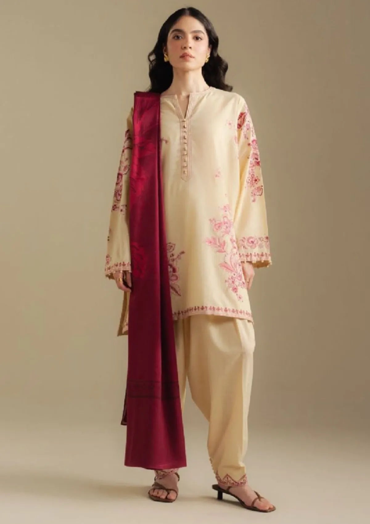 Coco By Zara Shahjahan Winter'25 D-10 A Snowdrop