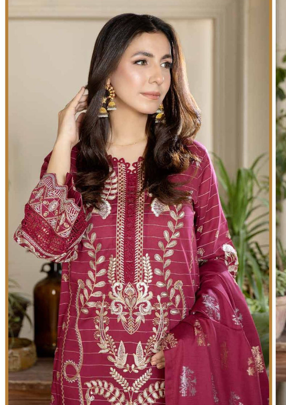 mohsin-saeed-fabrics-is-selling-online-and-in stores-Luxury-daily-wear-wedding-wear-formal-wear-in-budgeted-price-This-product-is-from-johra-crystal-emb-lawn25-jh-793-is-available-on-Mohsin-saeed-fabrics-website.