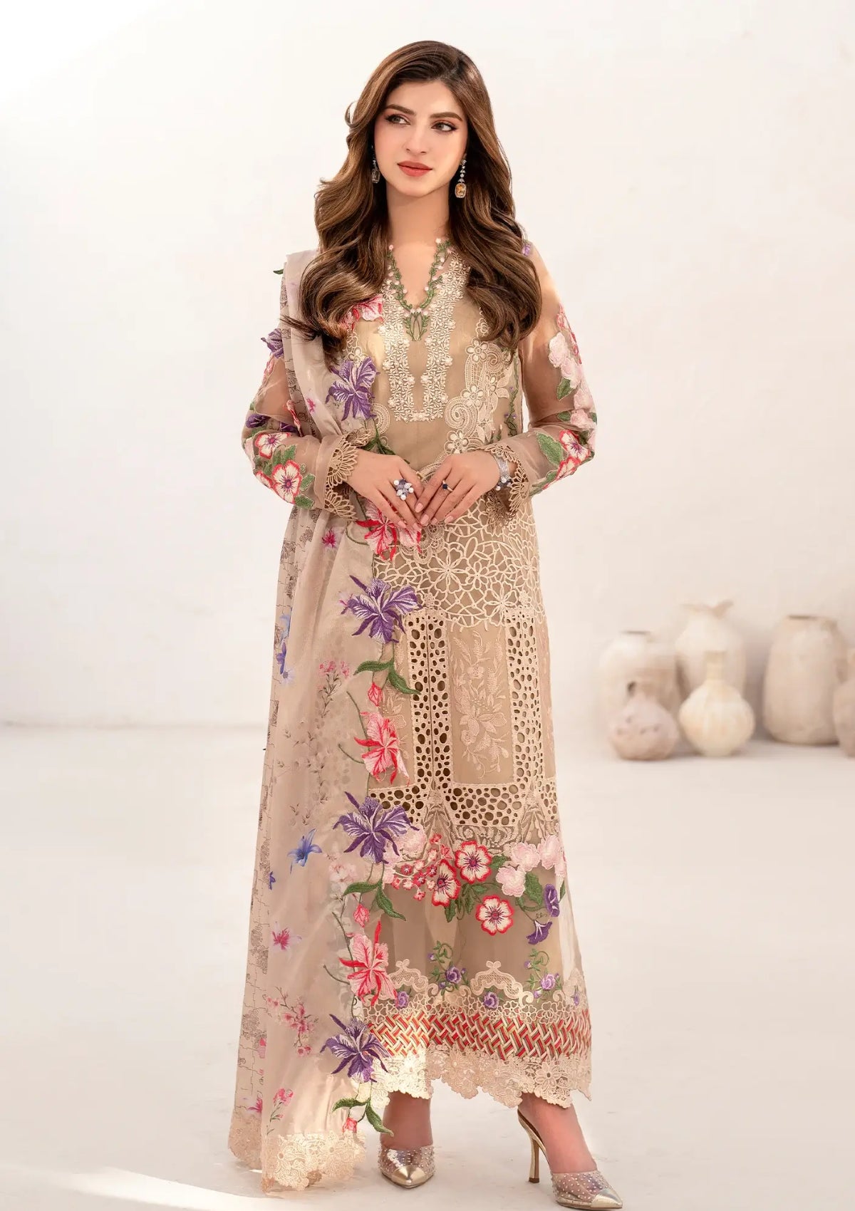 mohsin-saeed-fabrics-is-selling-online-and-in stores-Luxury-daily-wear-wedding-wear-formal-wear-in-budgeted-price-This-product-is-from-asifa-nabeel-azalia-luxury-lawn25-carnation-azl25-09-is-available-on-Mohsin-saeed-fabrics-website.