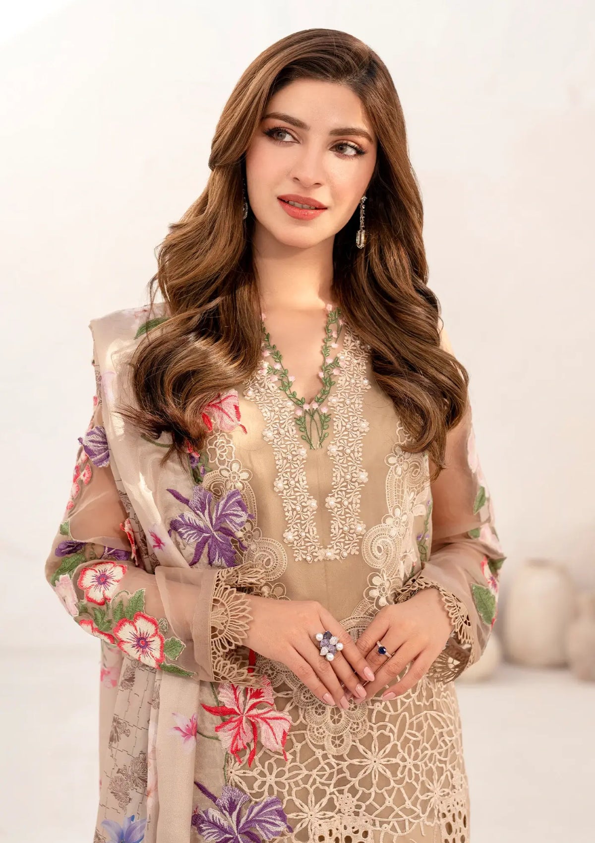 mohsin-saeed-fabrics-is-selling-online-and-in stores-Luxury-daily-wear-wedding-wear-formal-wear-in-budgeted-price-This-product-is-from-asifa-nabeel-azalia-luxury-lawn25-carnation-azl25-09-is-available-on-Mohsin-saeed-fabrics-website.