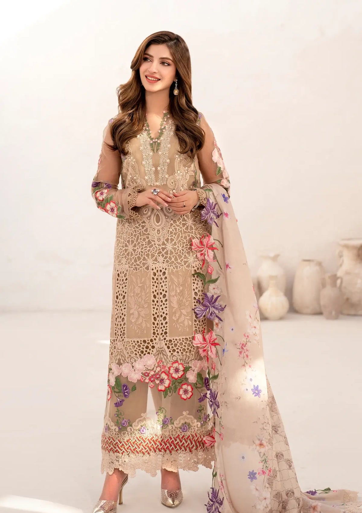 mohsin-saeed-fabrics-is-selling-online-and-in stores-Luxury-daily-wear-wedding-wear-formal-wear-in-budgeted-price-This-product-is-from-asifa-nabeel-azalia-luxury-lawn25-carnation-azl25-09-is-available-on-Mohsin-saeed-fabrics-website.