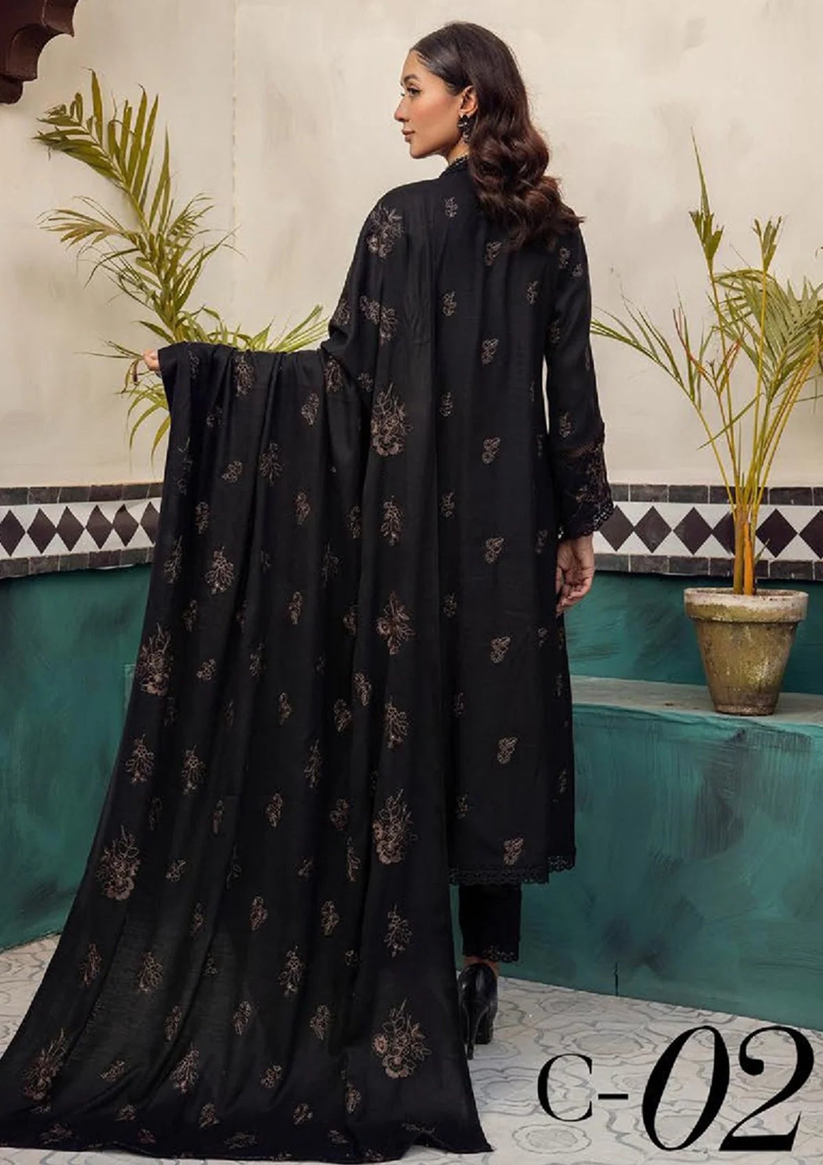 Chandni Emb Leather Peach'23 C-02 - Mohsin Saeed Fabrics