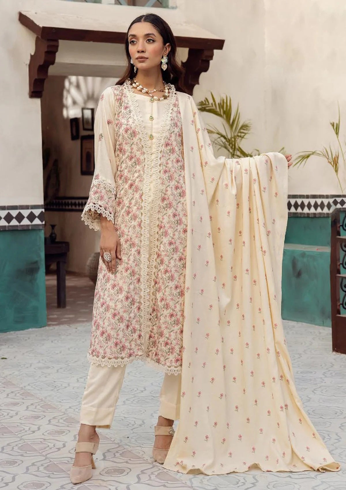 Chandni Emb Leather Peach'23 C-12 - Mohsin Saeed Fabrics