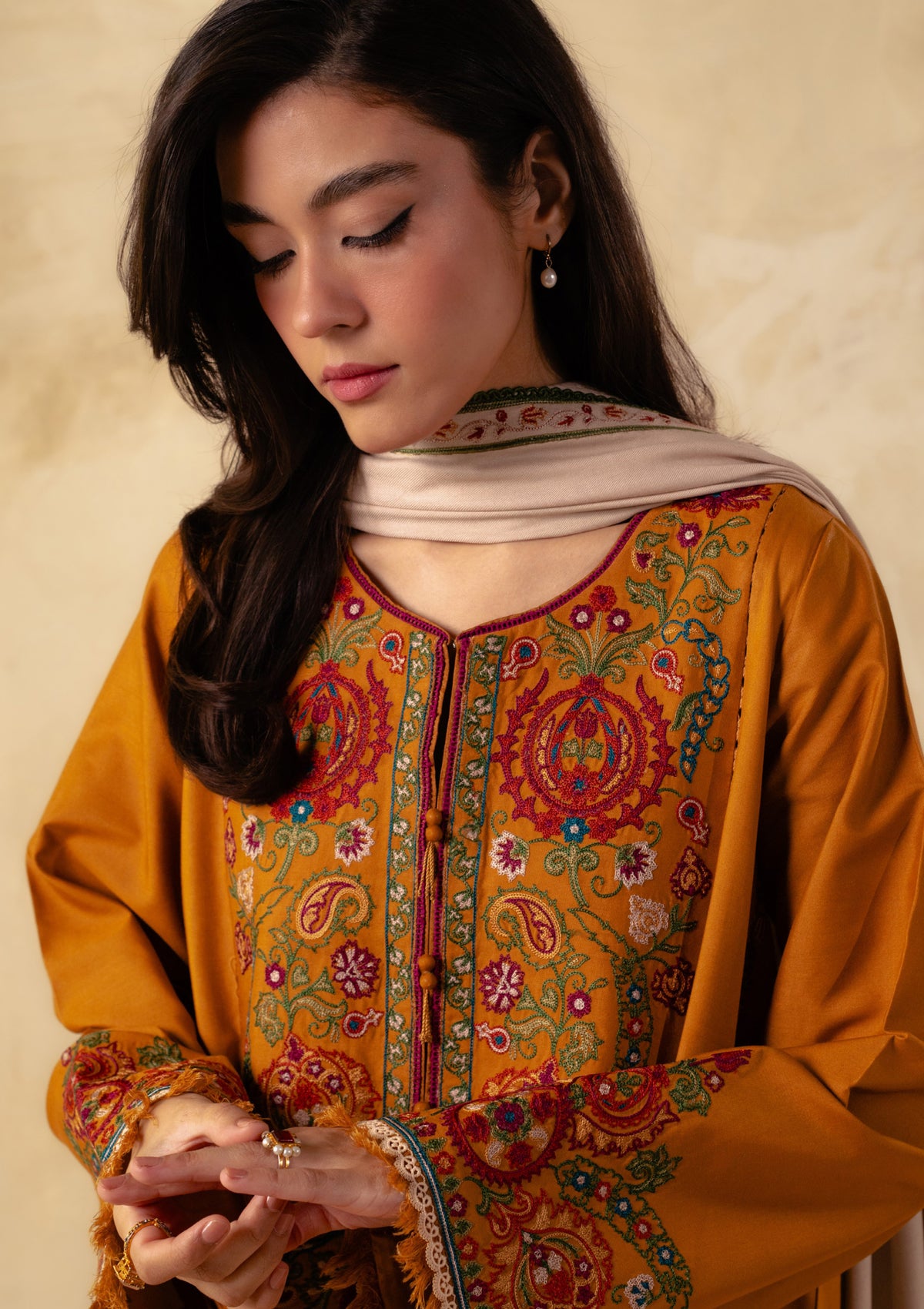 Zara Shahjahan Coco Winter'23 D-5A - Mohsin Saeed Fabrics