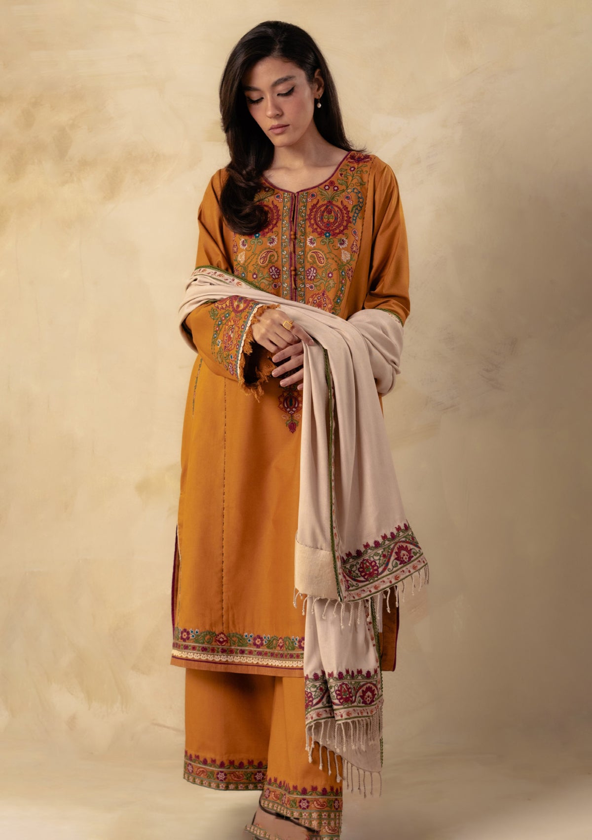 Zara Shahjahan Coco Winter'23 D-5A - Mohsin Saeed Fabrics
