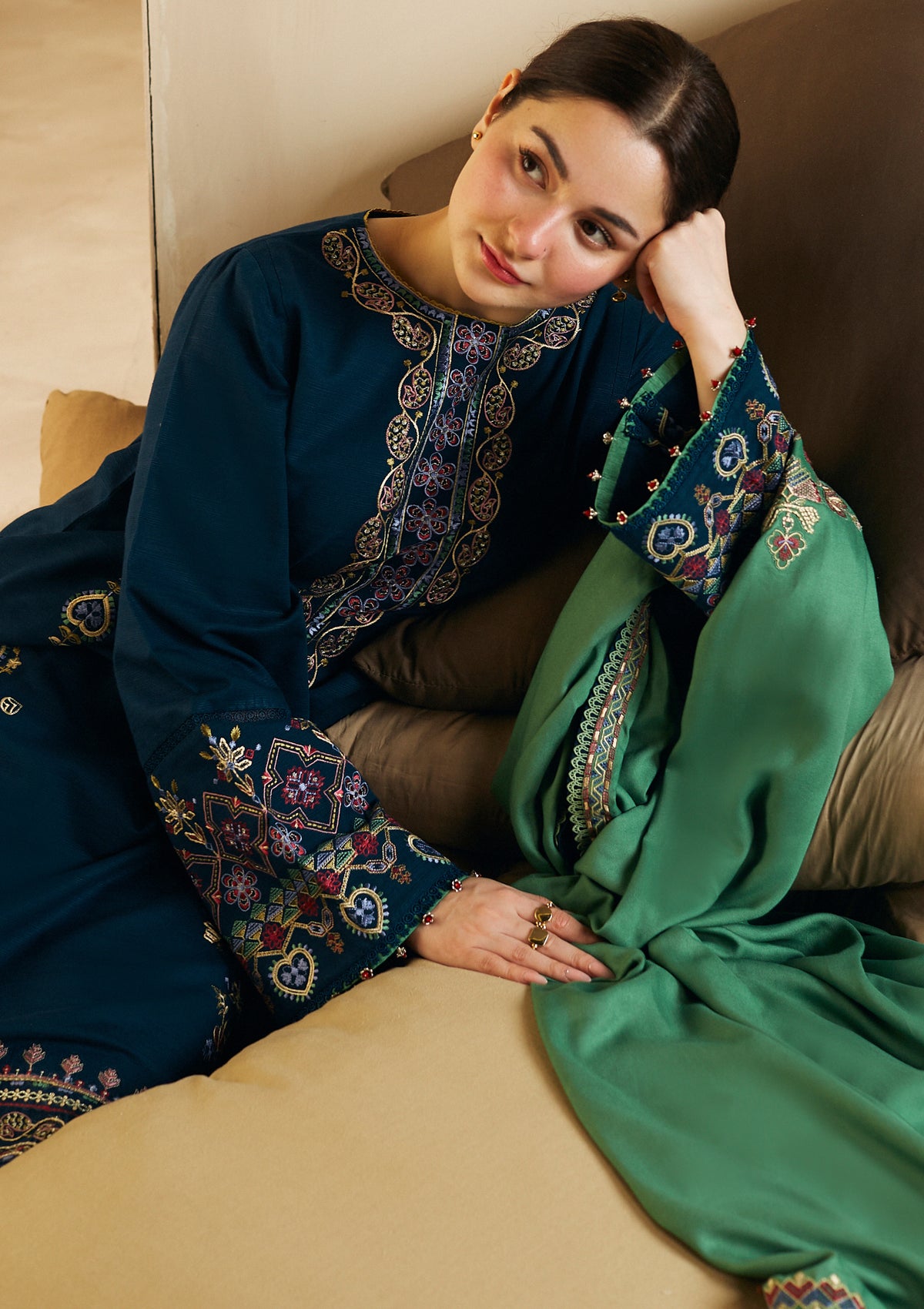 Zara Shahjahan Coco Winter'23 D-7B - Mohsin Saeed Fabrics