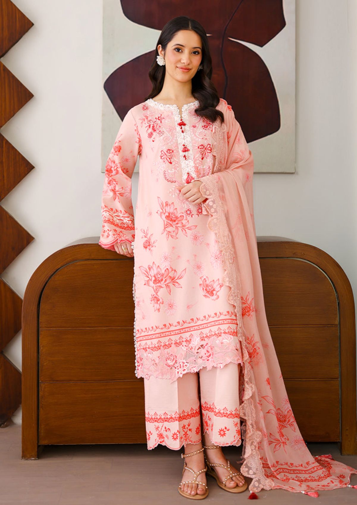 Roheenaz Sunlit Tales'26 D-06 Coral whisper