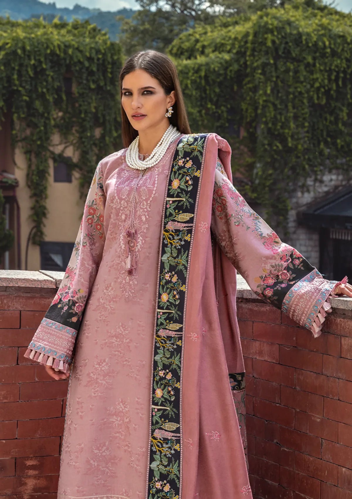 Mushq Broadway Under The Tuscan Sun'25 D-03 Cortona Bloom