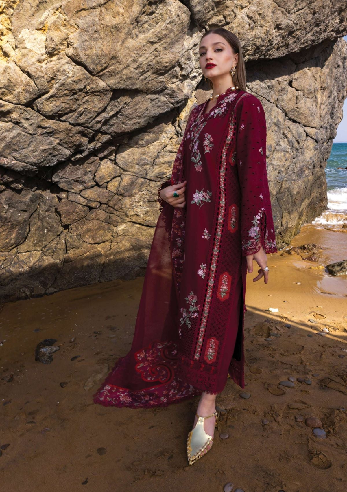 mohsin-saeed-fabrics-luxury-fashion-collection-daily-wear-wedding-and-formal-in-budget-This-product-is-from-flow-by-crimson25-d-5b-parsi-theads-is-available-on-Mohsin-saeed-fabrics-website.