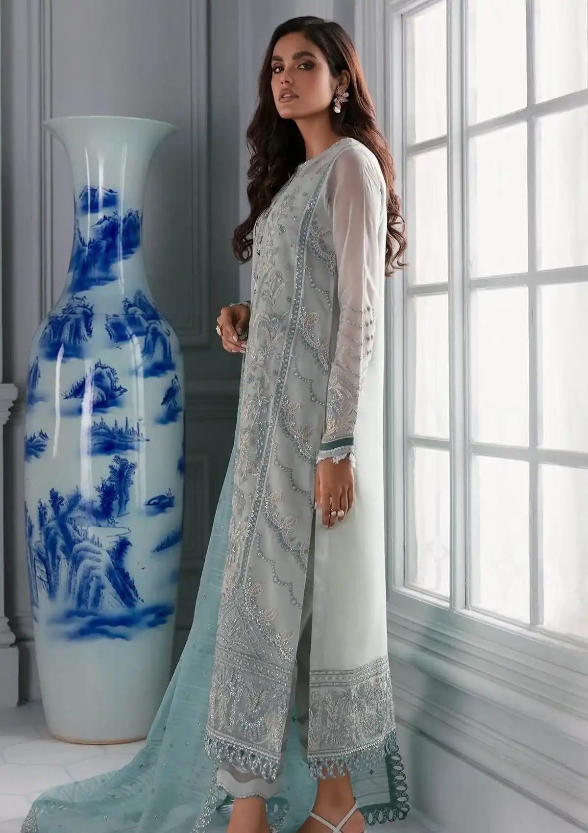 Jazmin Iris Luxury Edition'21 D-02 AZORA