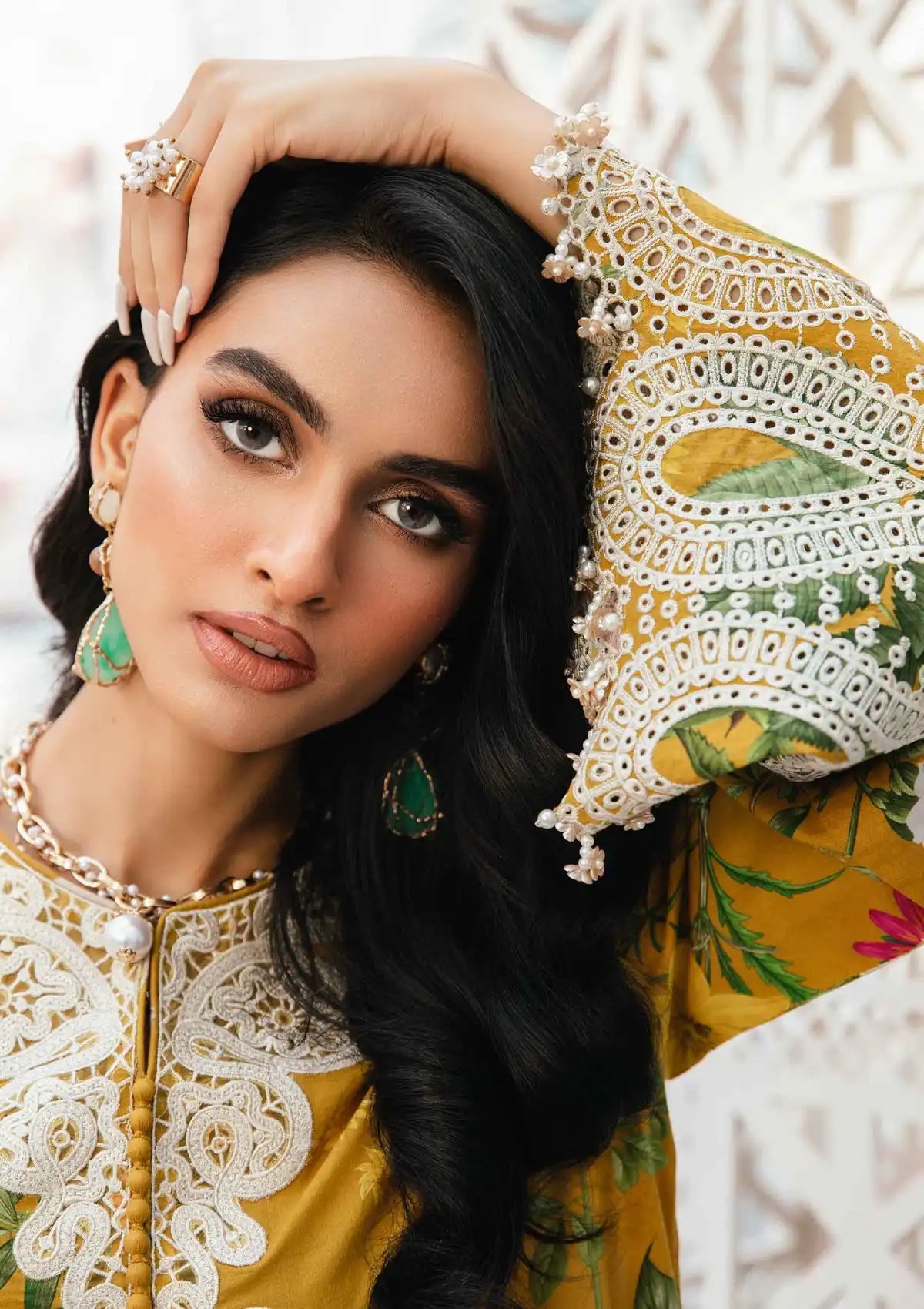 mohsin-saeed-fabrics-is-selling-online-and-in stores-Luxury-daily-wear-wedding-wear-formal-wear-in-budgeted-price-This-product-is-from-maria-b-mpints-eid-edit25-mp25-04b-is-available-on-Mohsin-saeed-fabrics-website.
