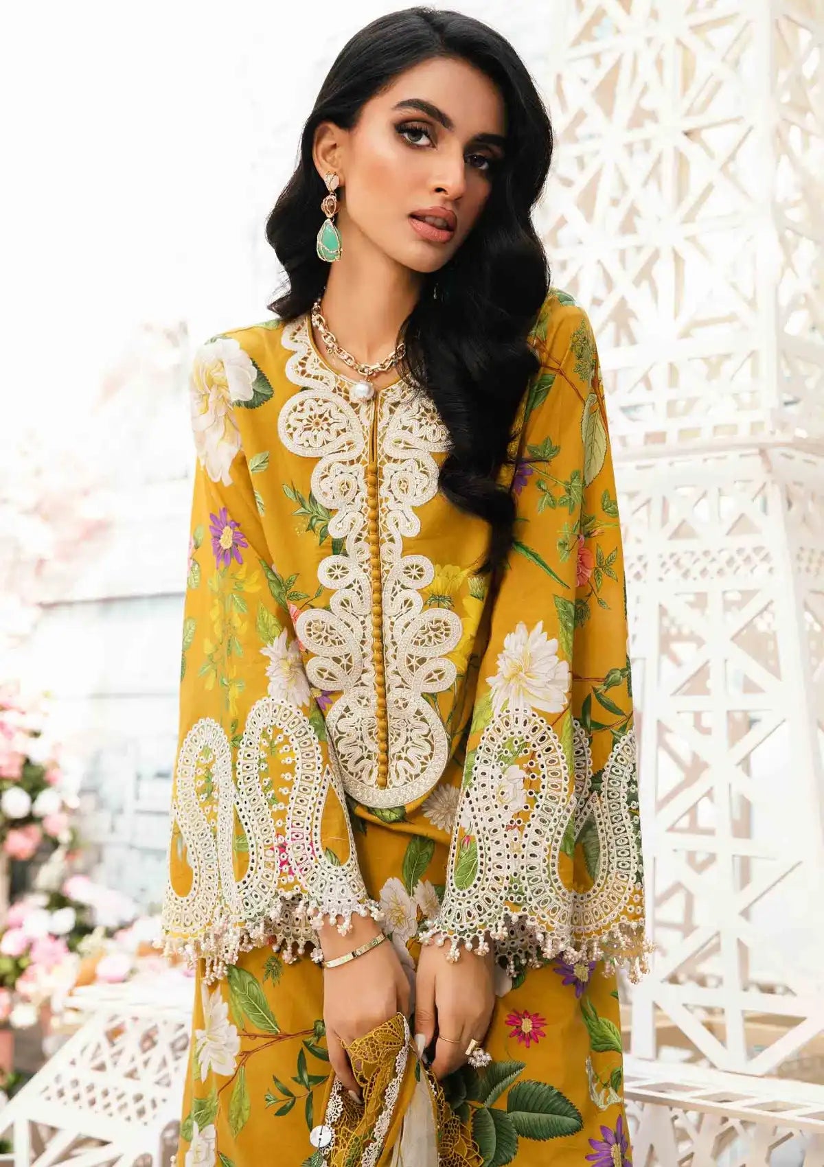 mohsin-saeed-fabrics-is-selling-online-and-in stores-Luxury-daily-wear-wedding-wear-formal-wear-in-budgeted-price-This-product-is-from-maria-b-mpints-eid-edit25-mp25-04b-is-available-on-Mohsin-saeed-fabrics-website.