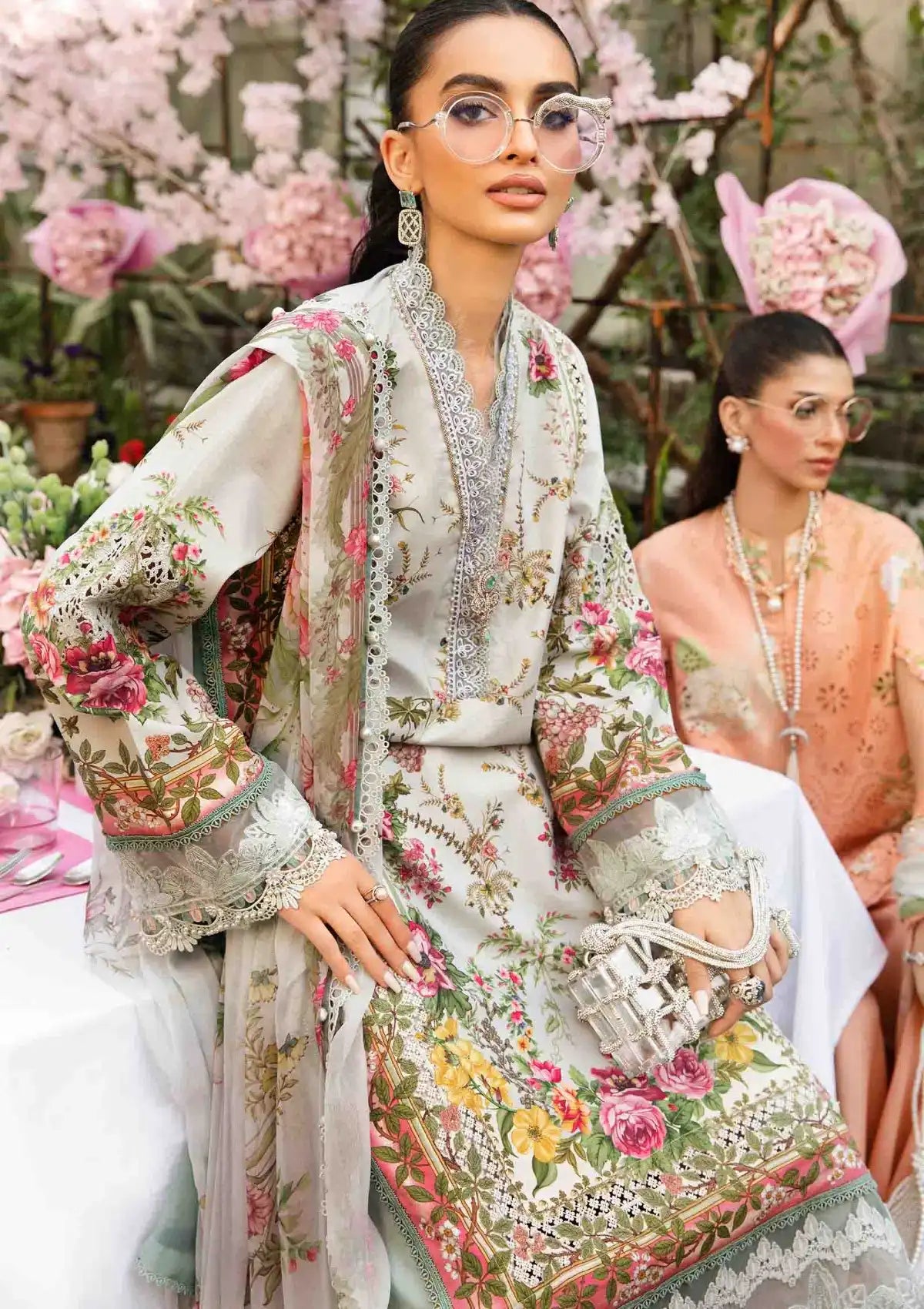 mohsin-saeed-fabrics-is-selling-online-and-in stores-Luxury-daily-wear-wedding-wear-formal-wear-in-budgeted-price-This-product-is-from-maria-b-mpints-eid-edit25-mp25-05b-is-available-on-Mohsin-saeed-fabrics-website.